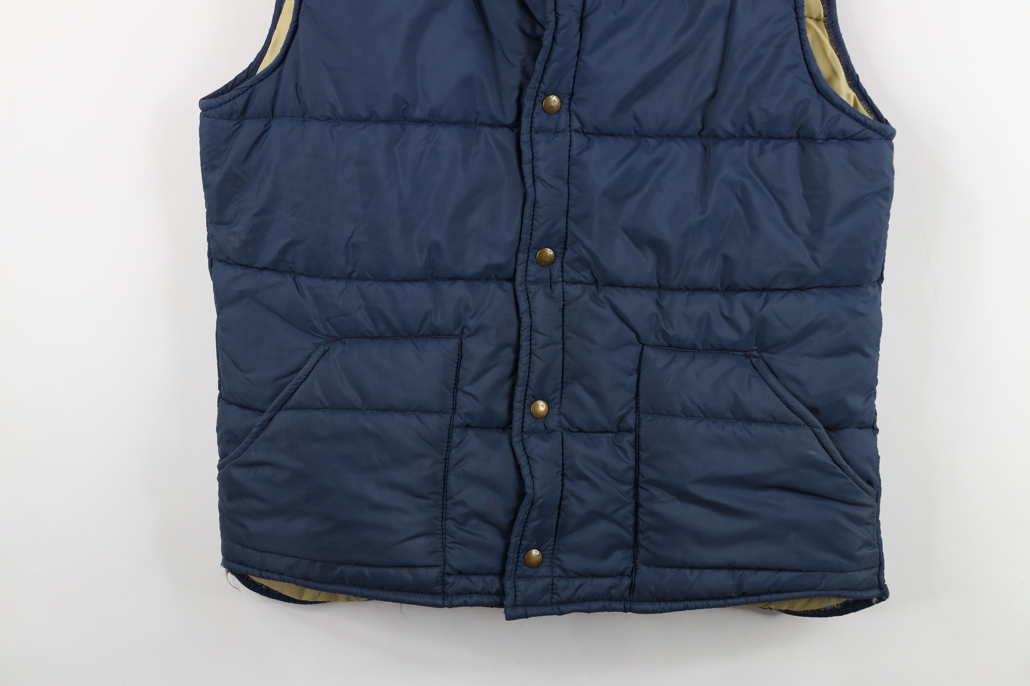 Vintage Vintage 70s Streetwear Faded Button Puffer Vest Jacket Size US L / EU 52-54 / 3 - 3 Thumbnail