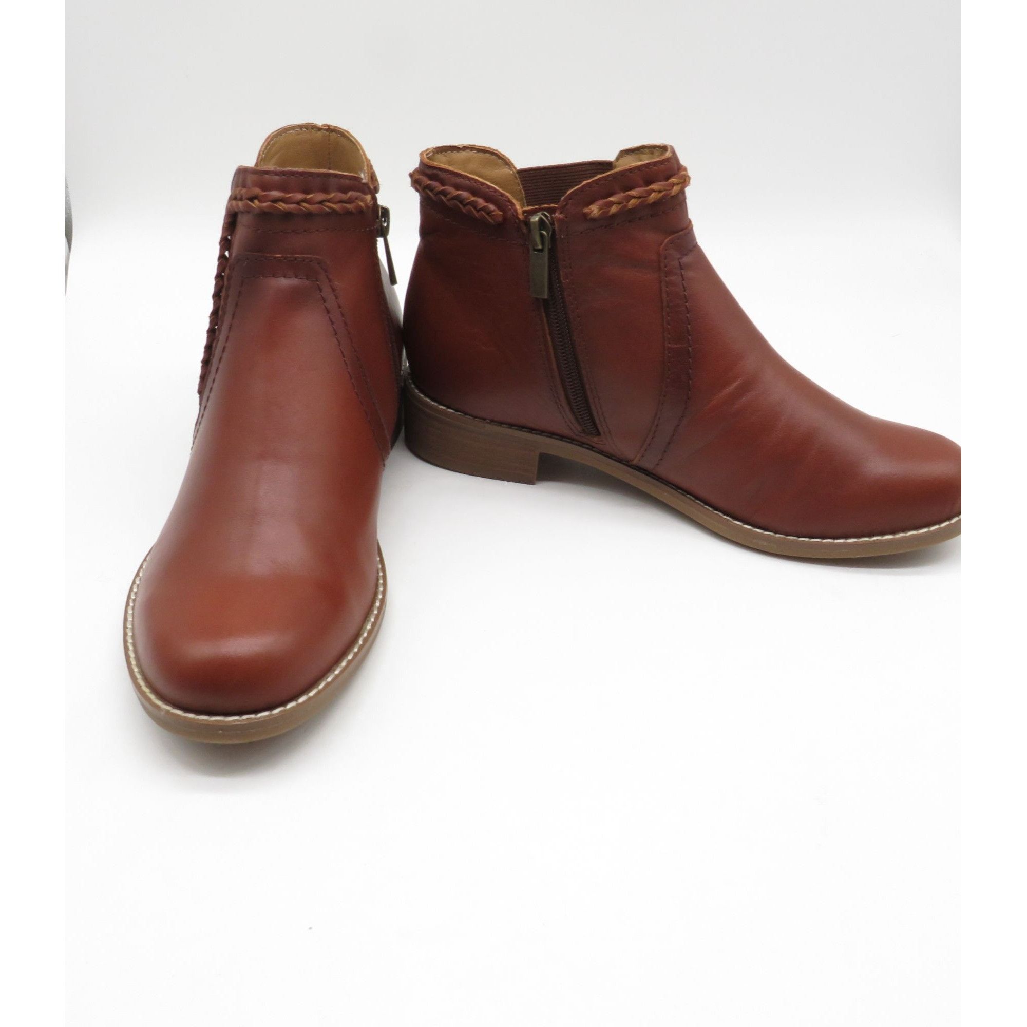 Other Earth Women's Leather Ankle Boots Braided Trim Chelsea Style Size US 8.5 / IT 38.5 - 4 Thumbnail