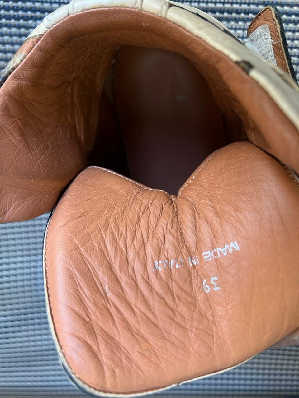 Givenchy Givenchy Tyson Butterfly Size US 6 / EU 39 - 10 Thumbnail