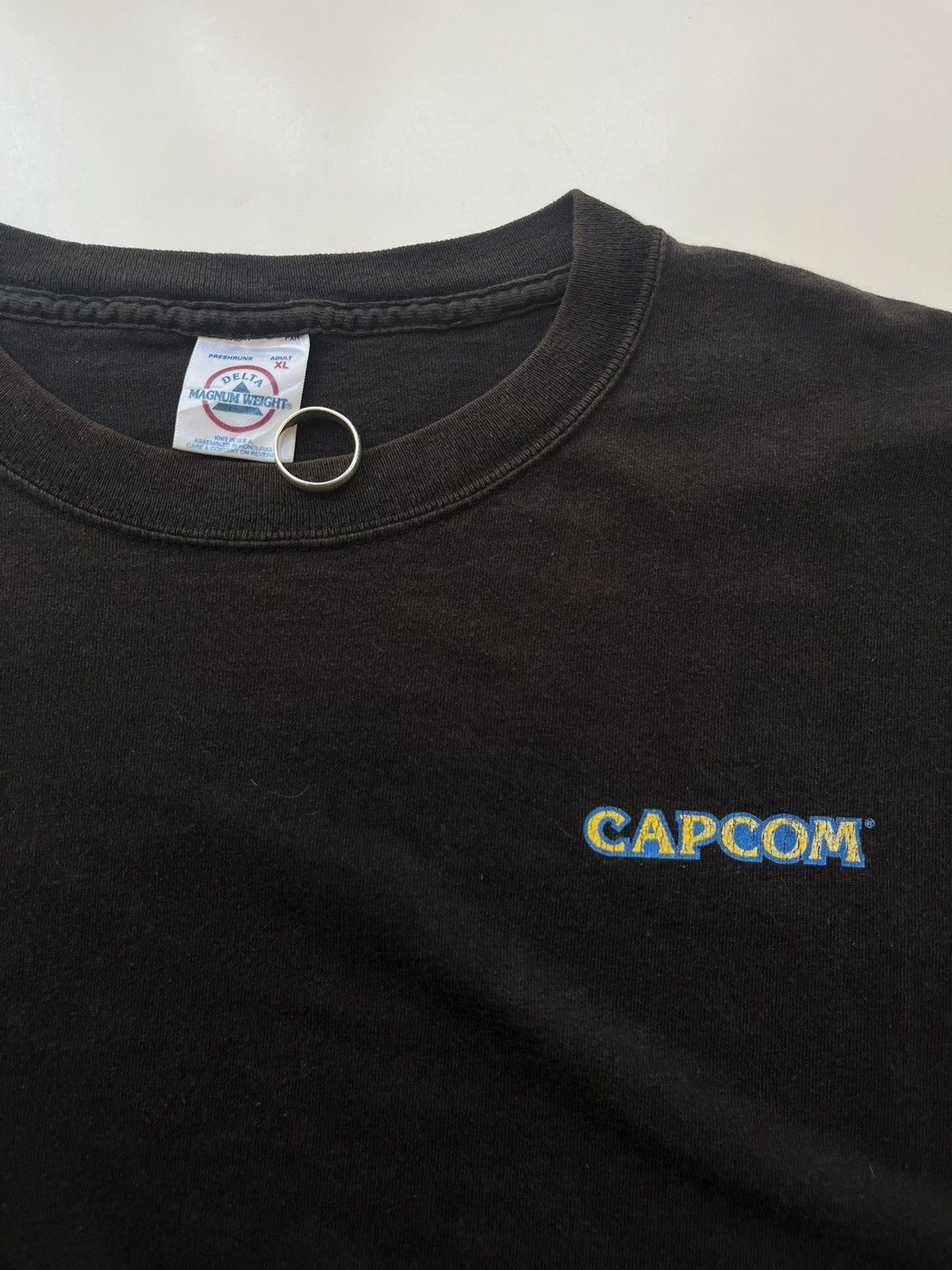 Nintendo Vintage Resident Evil Nintendo Game Cube 2002’s Tshirt Size US XL / EU 56 / 4 - 7 Thumbnail