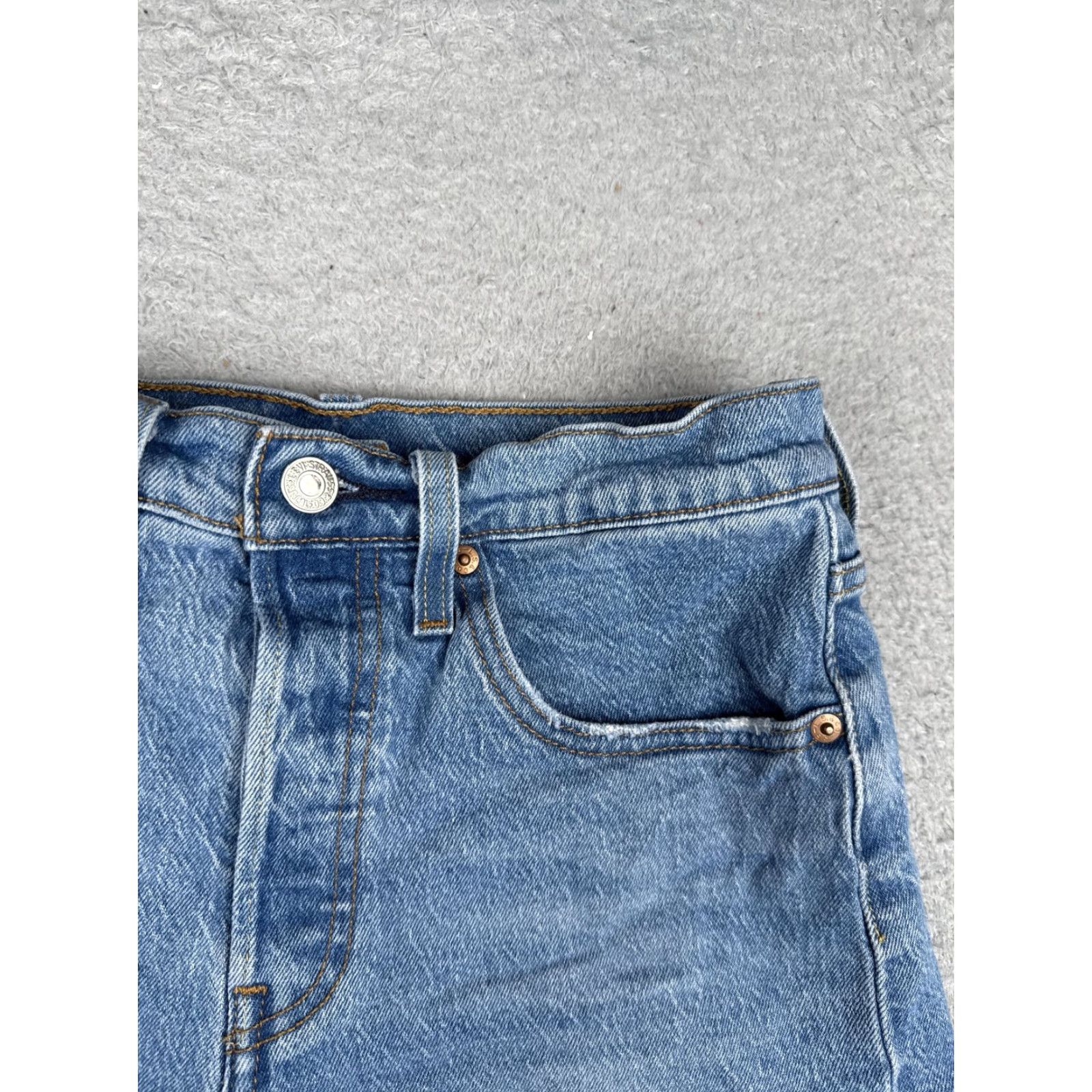 Levi's Levis 501 Shorts Womens 26x3 Blue High Rise Denim Cutoff Button Fly Frayed Hem Size 26" / US 2 / IT 38 - 5 Thumbnail