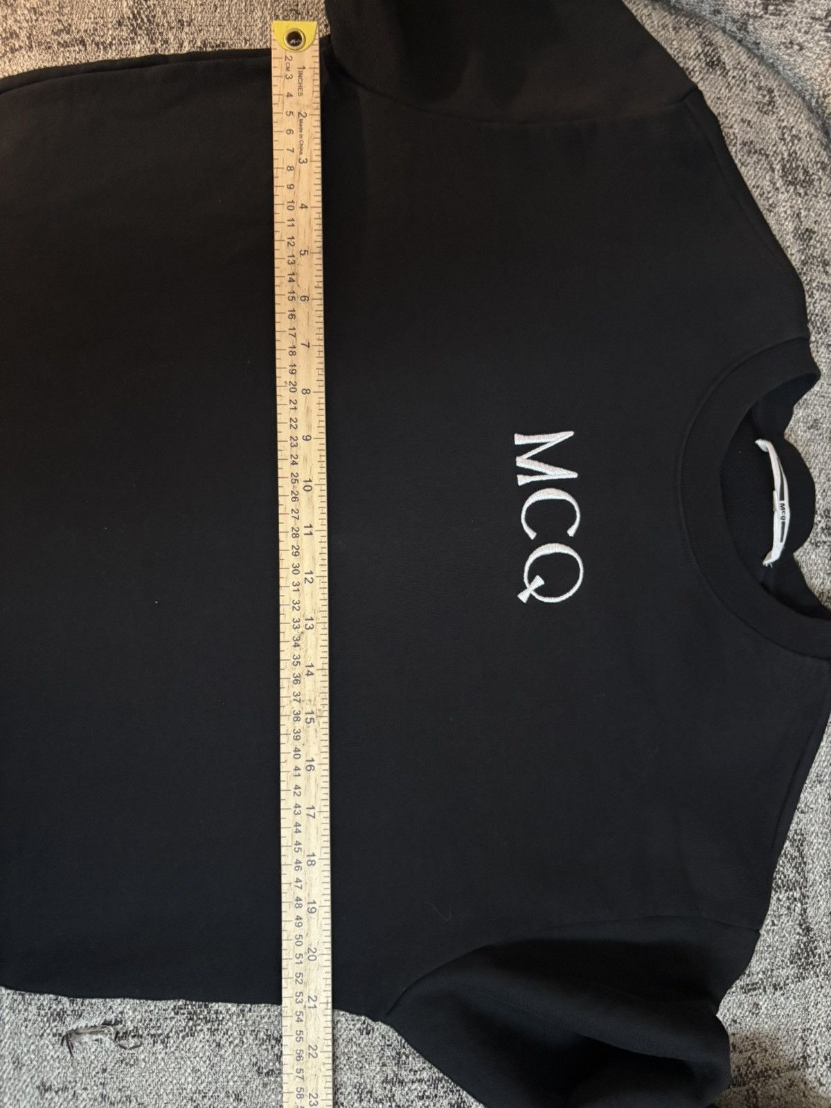 Alexander McQueen Alexander McQueen Black Embroidered Graphic Pullover Size US M / EU 48-50 / 2 - 7 Thumbnail