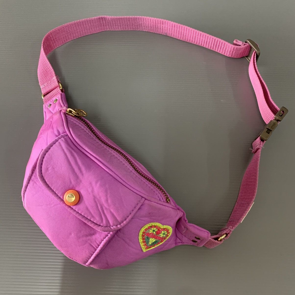 Ellesse 🔥‼️HOT ITEM‼️🔥Authentic Ellesse Pink Belt Bag Size ONE SIZE - 1 Thumbnail