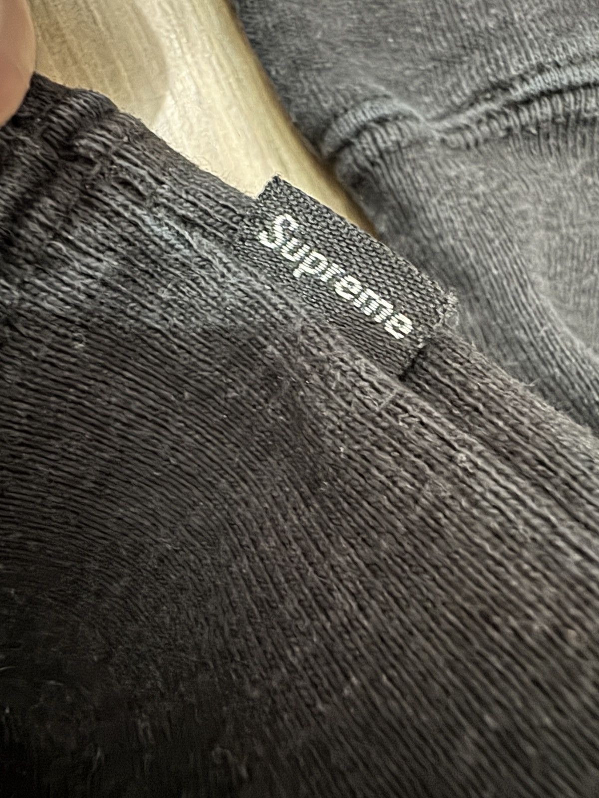 Supreme Supreme tag logo hoodie 2019 Size US M / EU 48-50 / 2 - 6 Thumbnail