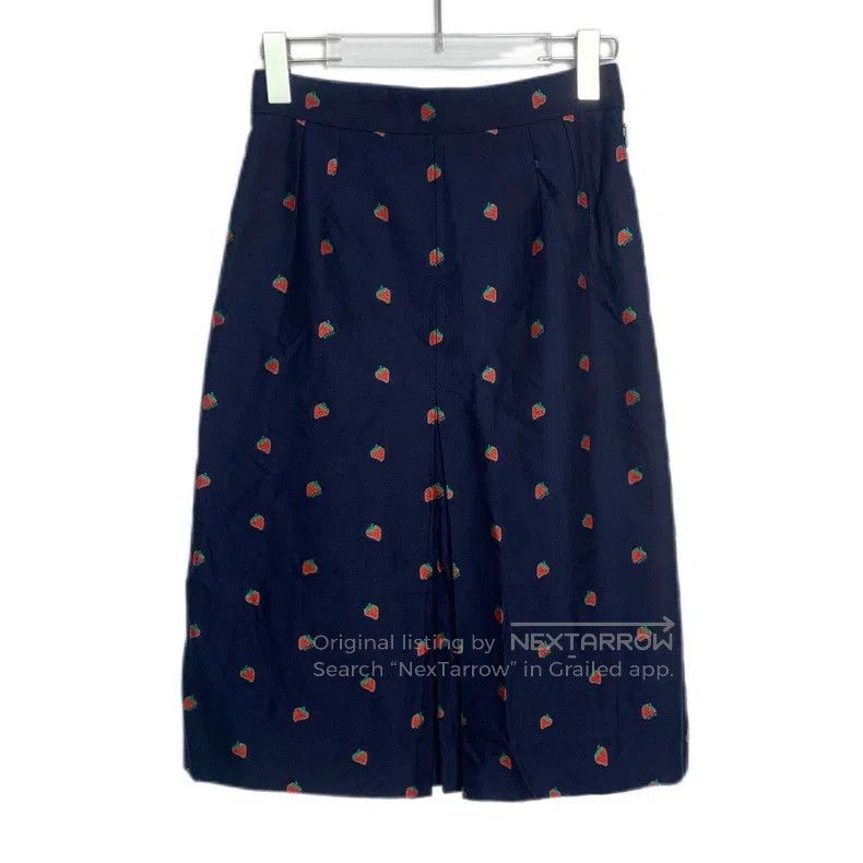 Gucci Gucci Double G strawberry embroidered straight skirt Size 25" / US 0 / IT 36 - 1 Thumbnail