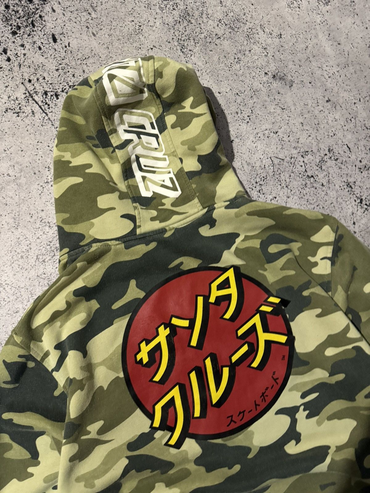 Santa Cruz Skateboards Japanese Brand × Santa Cruz Skateboards Santa Cruz Camo Size US M / EU 48-50 / 2 - 4 Thumbnail
