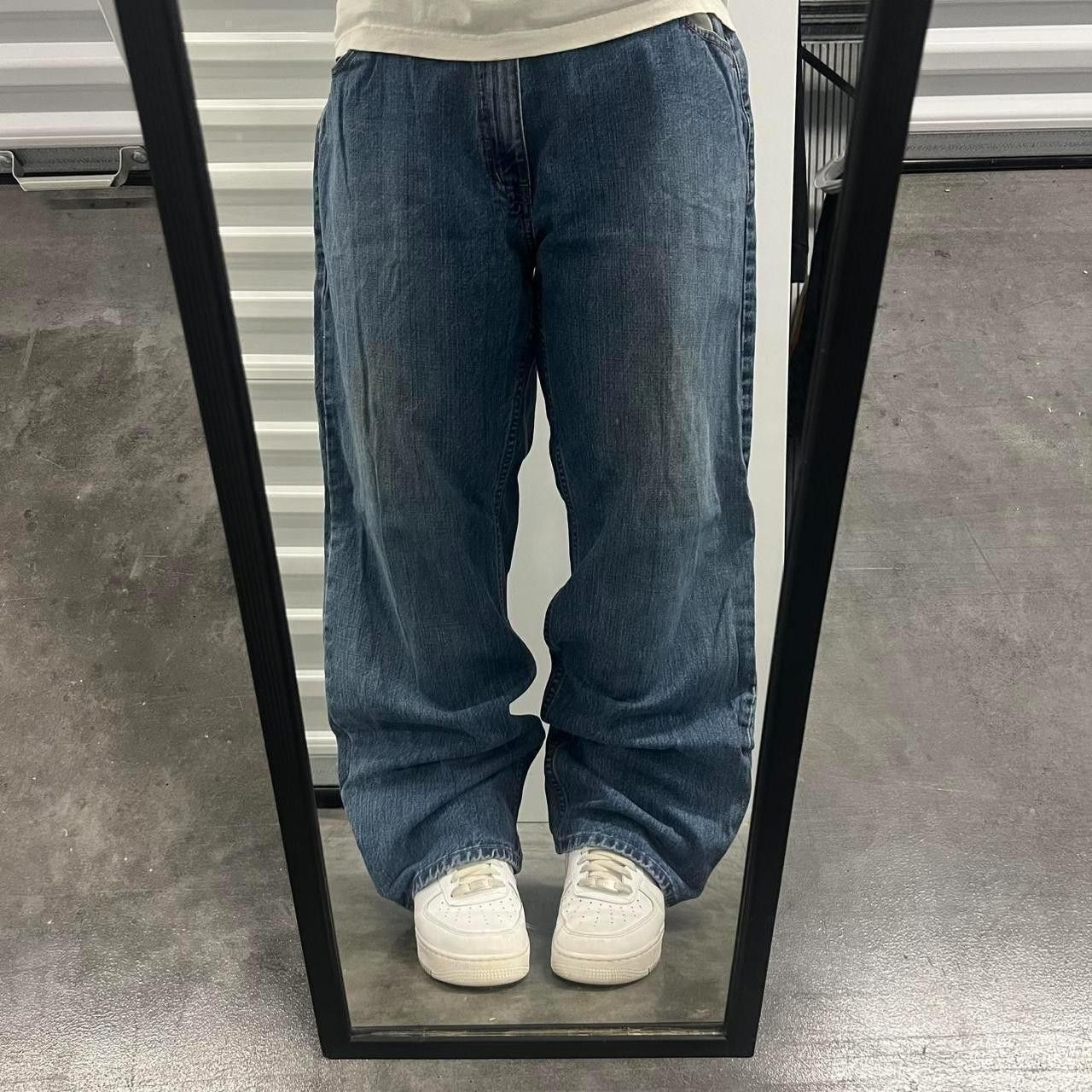 Vintage Crazy Vintage Y2K/2000s Super Baggy WideLeg Medium Blue Wash Denim Jeans! Size US 40 / EU 56 - 1 Thumbnail
