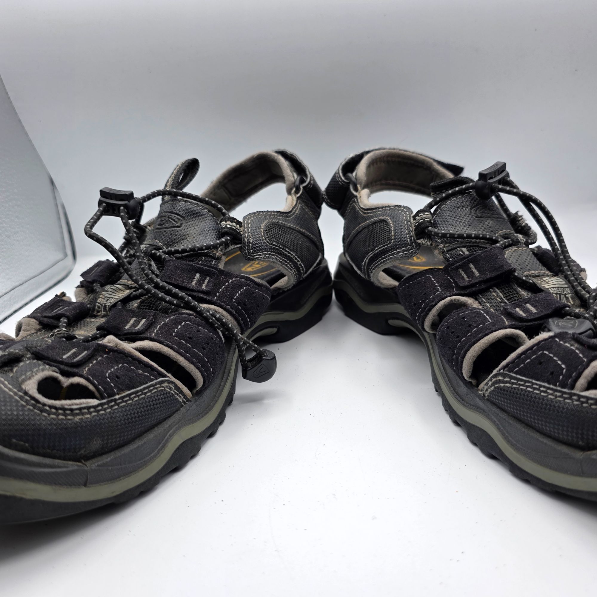 KEEN Keen Rialto Mens Size 11 Black Waterproof Closed Toe Sandals Size US 11 / EU 44 - 3 Thumbnail