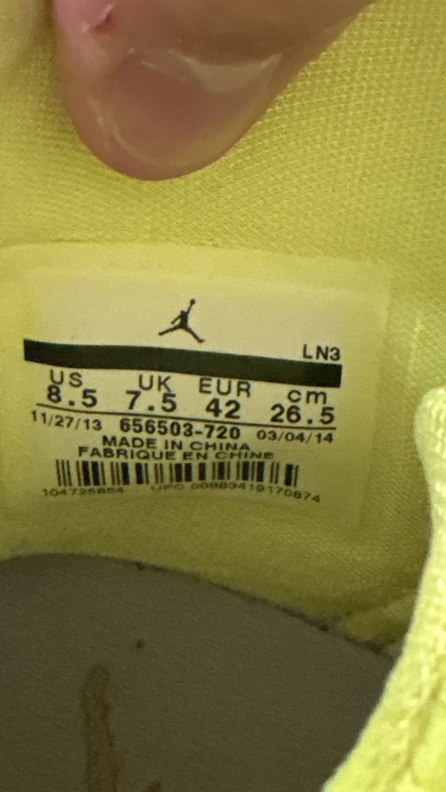 Jordan Brand Air Jordan Future Volt Size US 8.5 / EU 41-42 - 7 Thumbnail