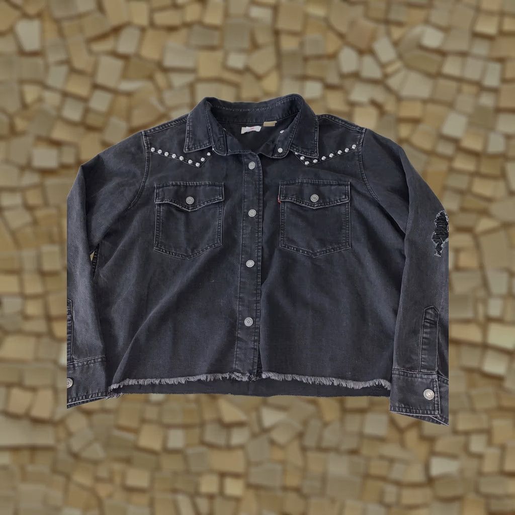 Levi's Levi's Daniela Western Studded Cropped Denim Shirt L Black Size L / US 10 / IT 46 - 1 Thumbnail