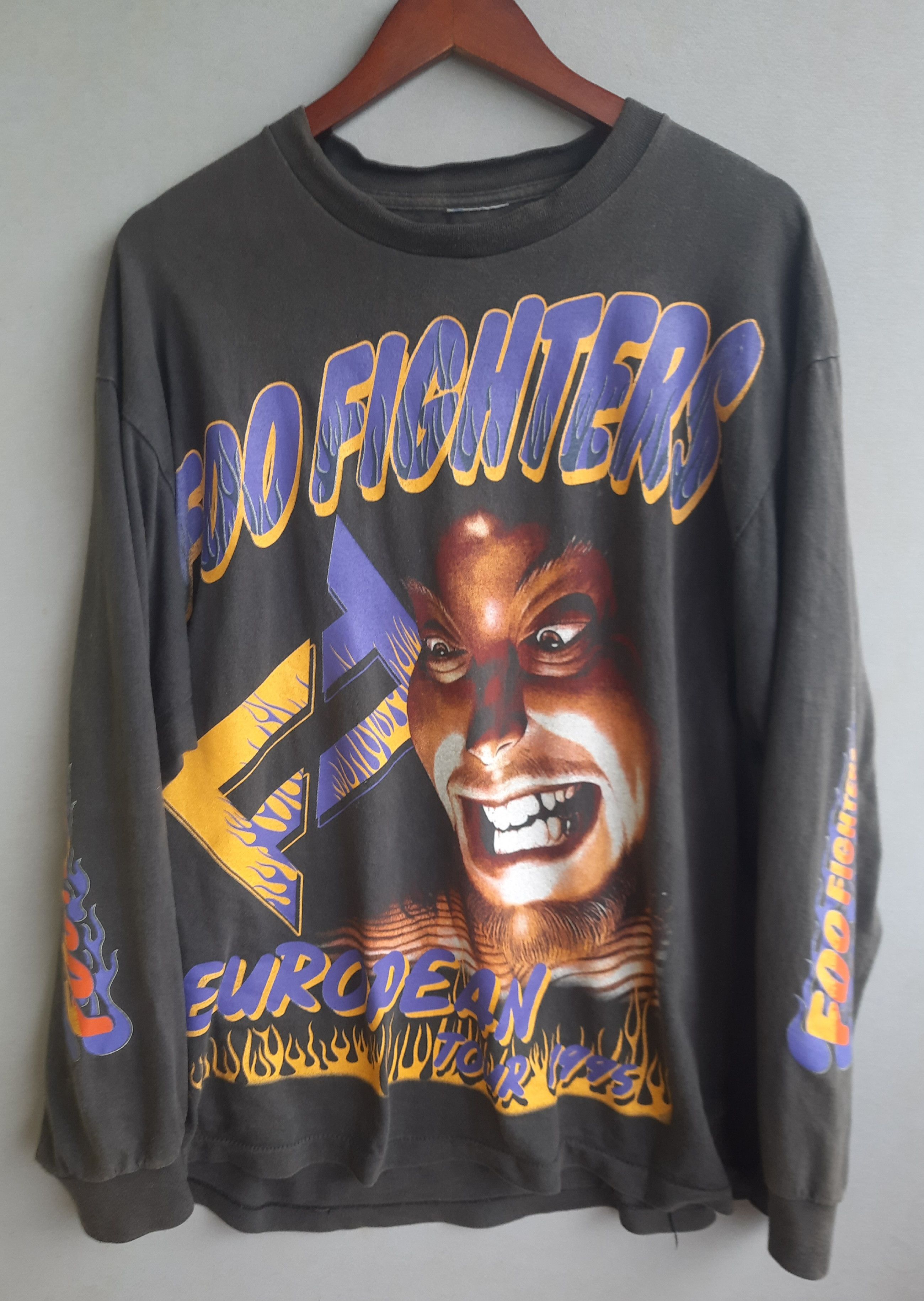 Band Tees Foo Fighters European Tour Fans Made Size US XL / EU 56 / 4 - 3 Thumbnail