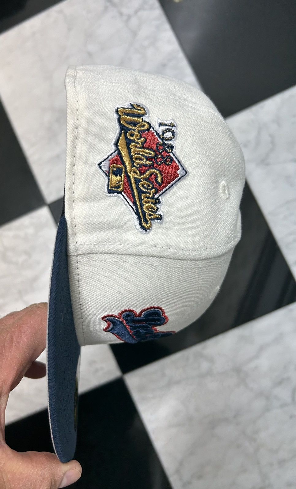 New Era Exclusive Dodgers fitted 714 Size ONE SIZE - 2 Thumbnail