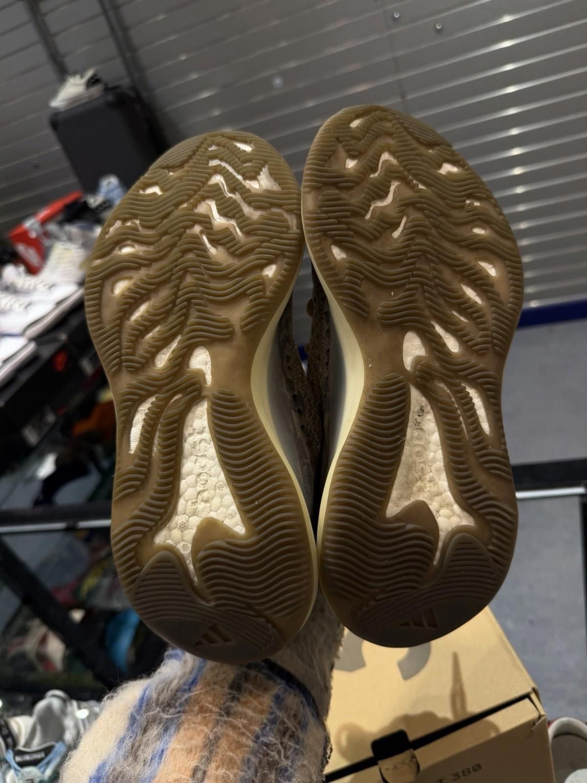 Adidas adidas Yeezy Boost 380 'Mist Non-Reflective' FX9764 8.5 Size US 8.5 / EU 41-42 - 10 Thumbnail
