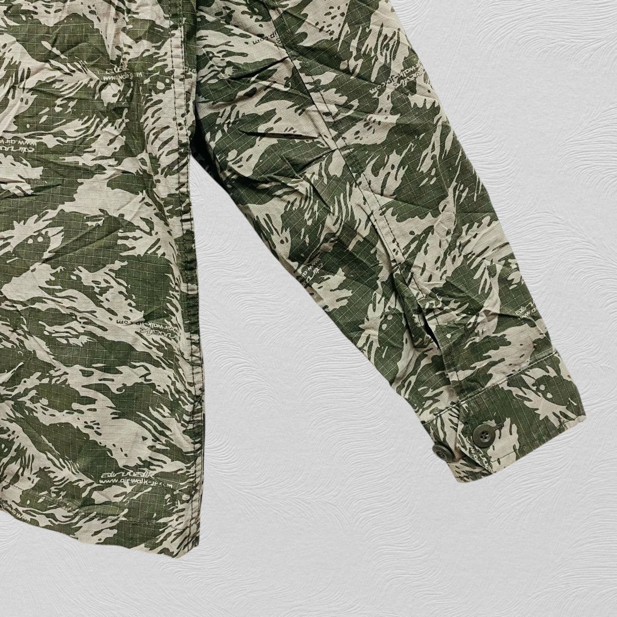 Hysteric Glamour Airwalk camo shirt jacket Hysteric Style Size US L / EU 52-54 / 3 - 7 Thumbnail