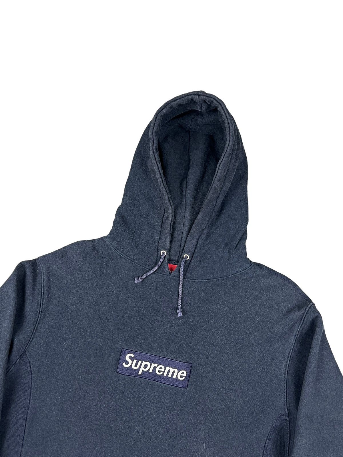 Supreme Vintage 2000 Supreme Box Logo Navy On Navy Hoodie Size US L / EU 52-54 / 3 - 5 Thumbnail
