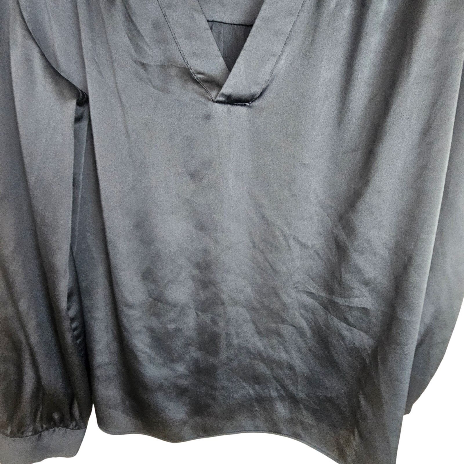 White House Black Market White House Black Market Satin Puff Sleeve Blouse L Career Size L / US 10 / IT 46 - 3 Thumbnail