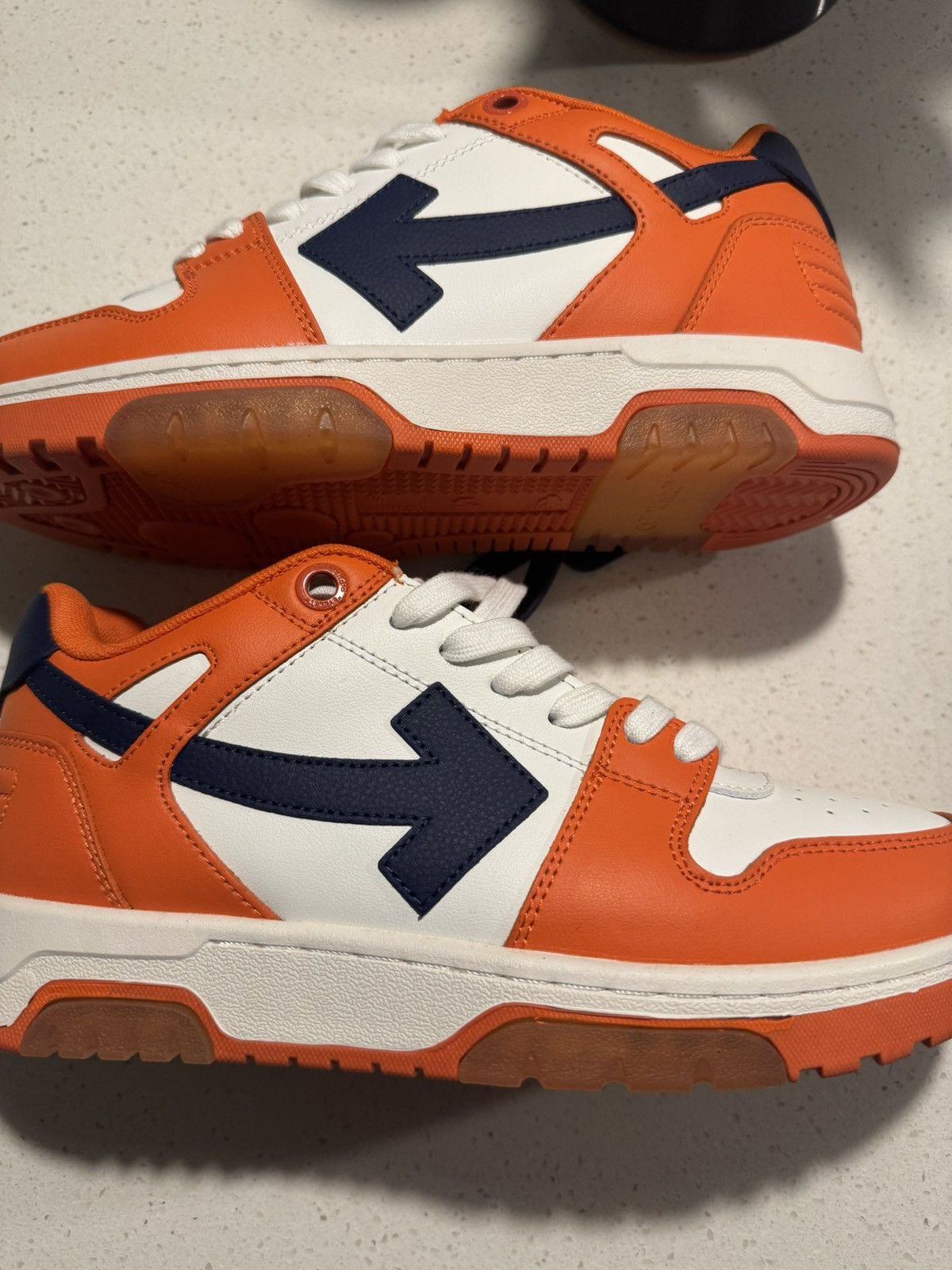 Off-White OFF-WHITE Out Of Office OOO Low Tops Size US 8 / EU 41 - 1 Thumbnail
