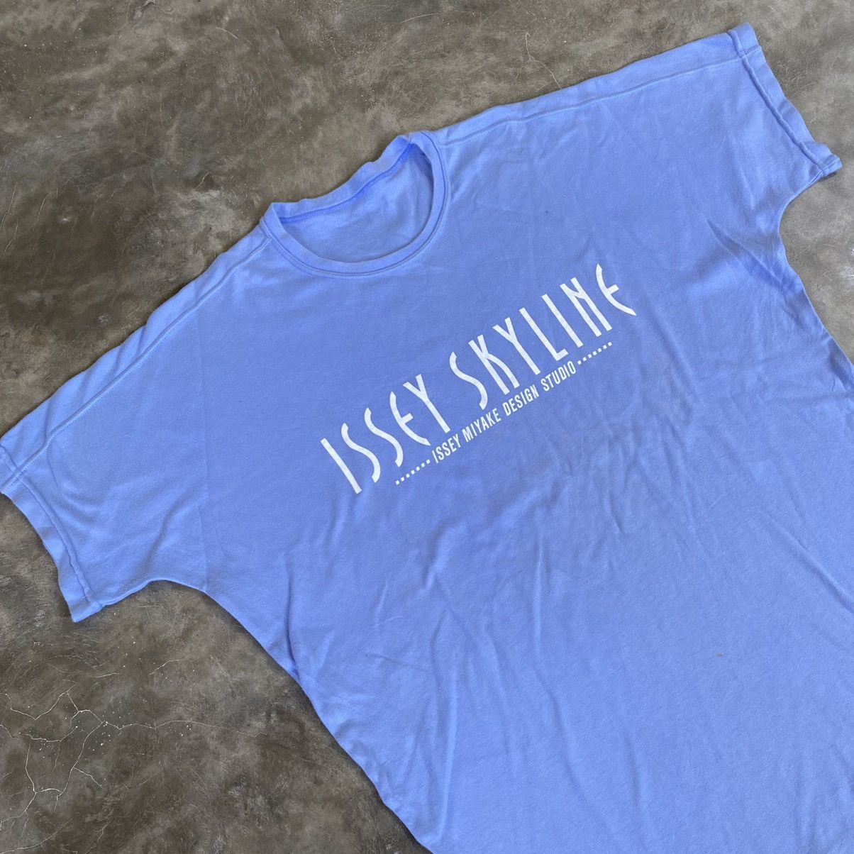 Issey Miyake Vintage 1990s Issey Skyline T-Shirt Size US M / EU 48-50 / 2 - 2 Thumbnail
