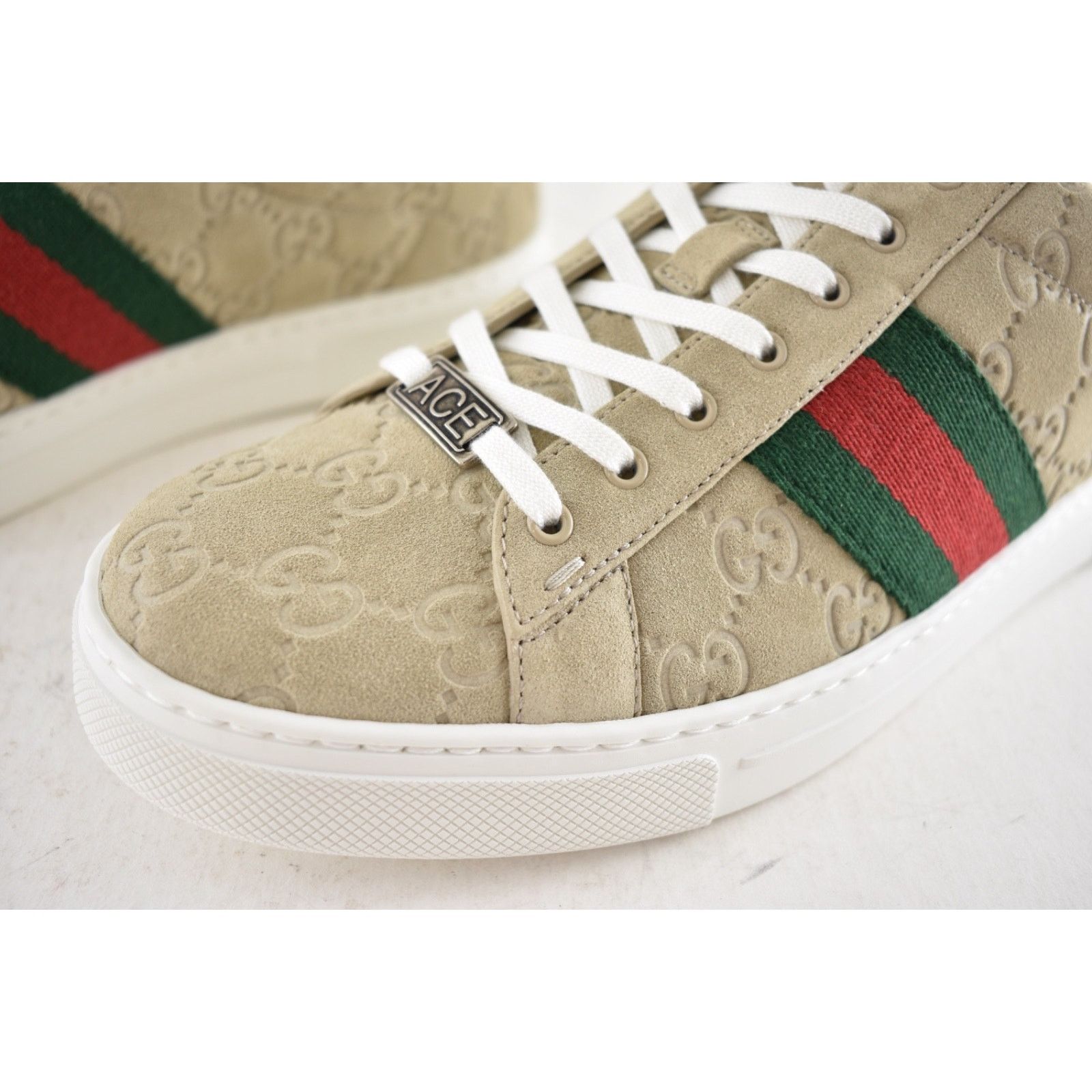 Gucci Gucci Oatmeal Beige Suede Flat Low Top Trainer Sneakers 40 Size US 10 / IT 40 - 12 Thumbnail