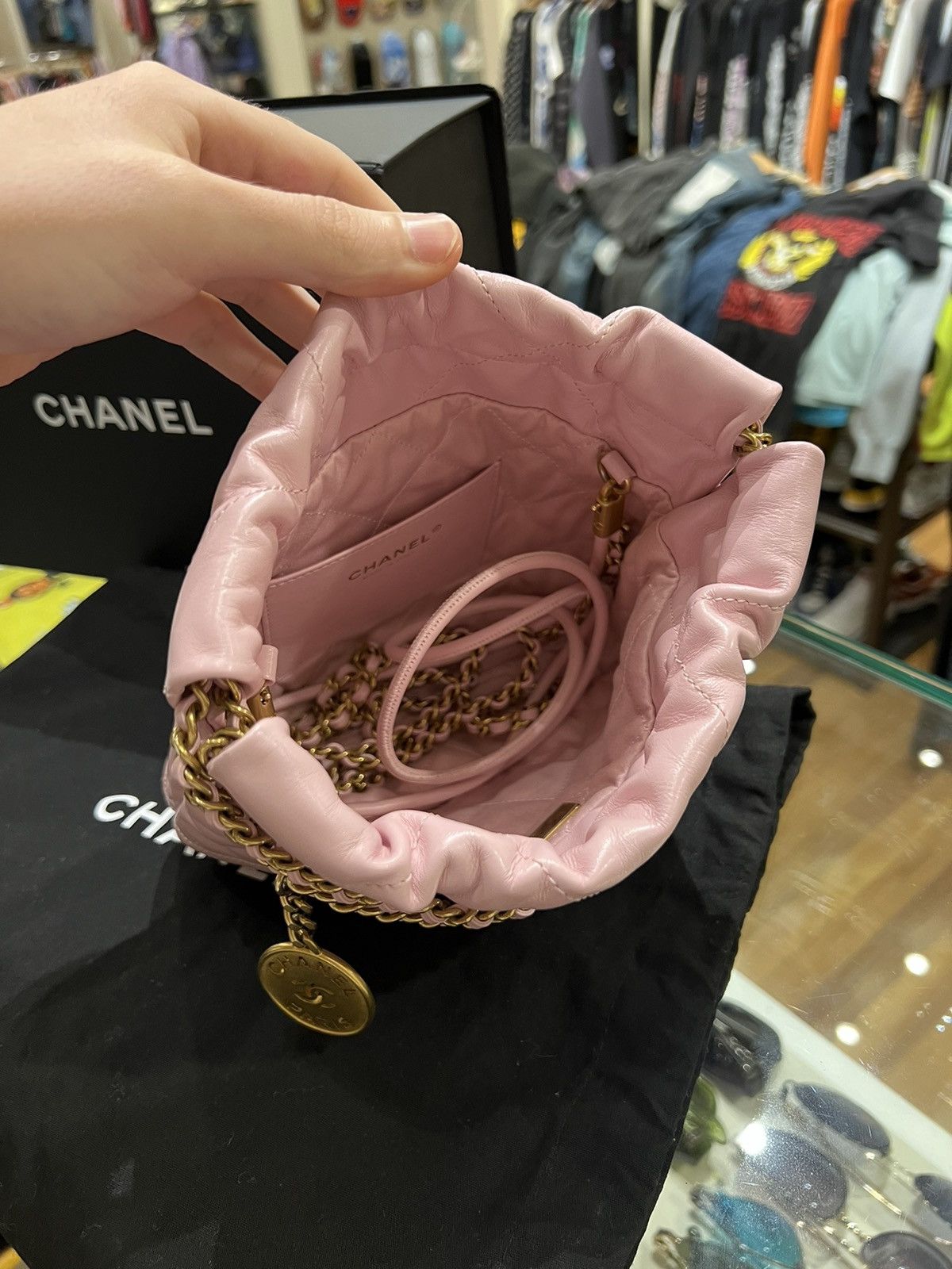 Chanel Chanel Mini Quilted 22 Hobo Bag Pink Size ONE SIZE - 7 Thumbnail