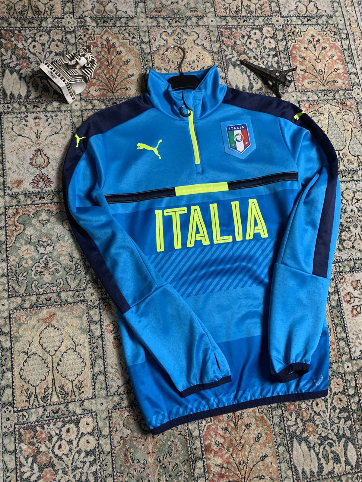 Puma × Vintage Vintage Puma Italia FC soccer jersey size S Size US S / EU 44-46 / 1 - 3 Thumbnail