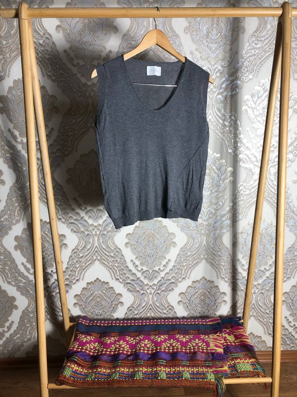 Zadig & Voltaire VINTAGE ZADIG & VOLTAIRE ITALIAN DESIGNER SLEEVELESS SWEATER Size S / US 4 / IT 40 - 3 Thumbnail