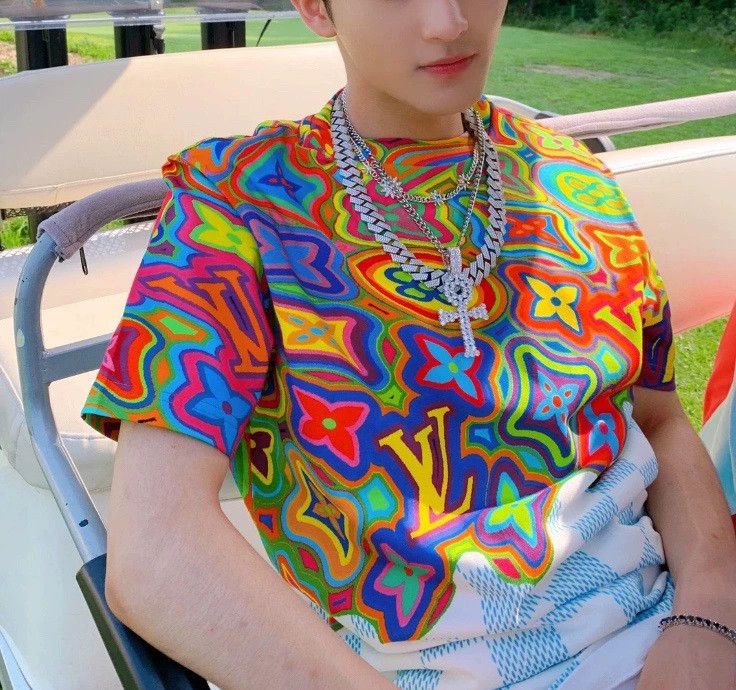 Louis Vuitton Louis Vuitton Colorful dissolved logo checkerboard short s Size US L / EU 52-54 / 3 - 5 Thumbnail