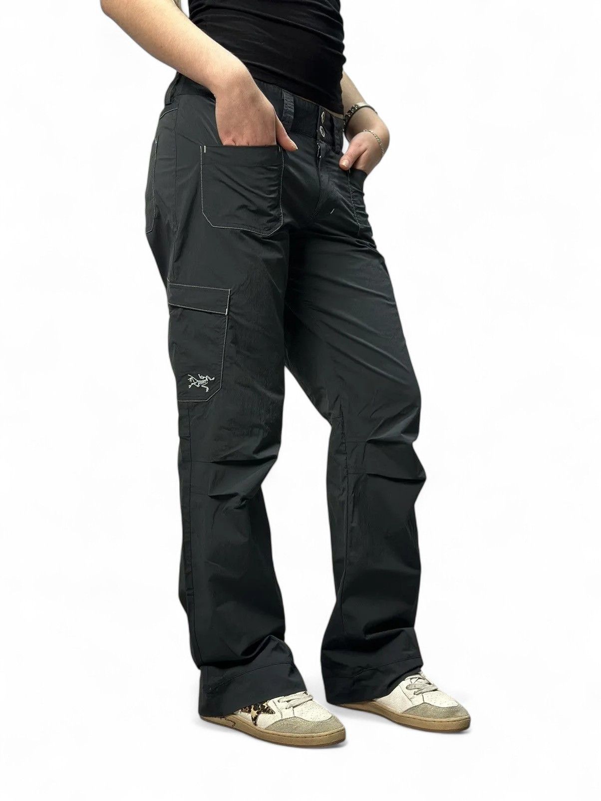 Arc'teryx Vintage Arc’teryx Tech Shell Cargo Pants Outdoor Hiking Gray Size 28" / US 6 / IT 42 - 5 Thumbnail