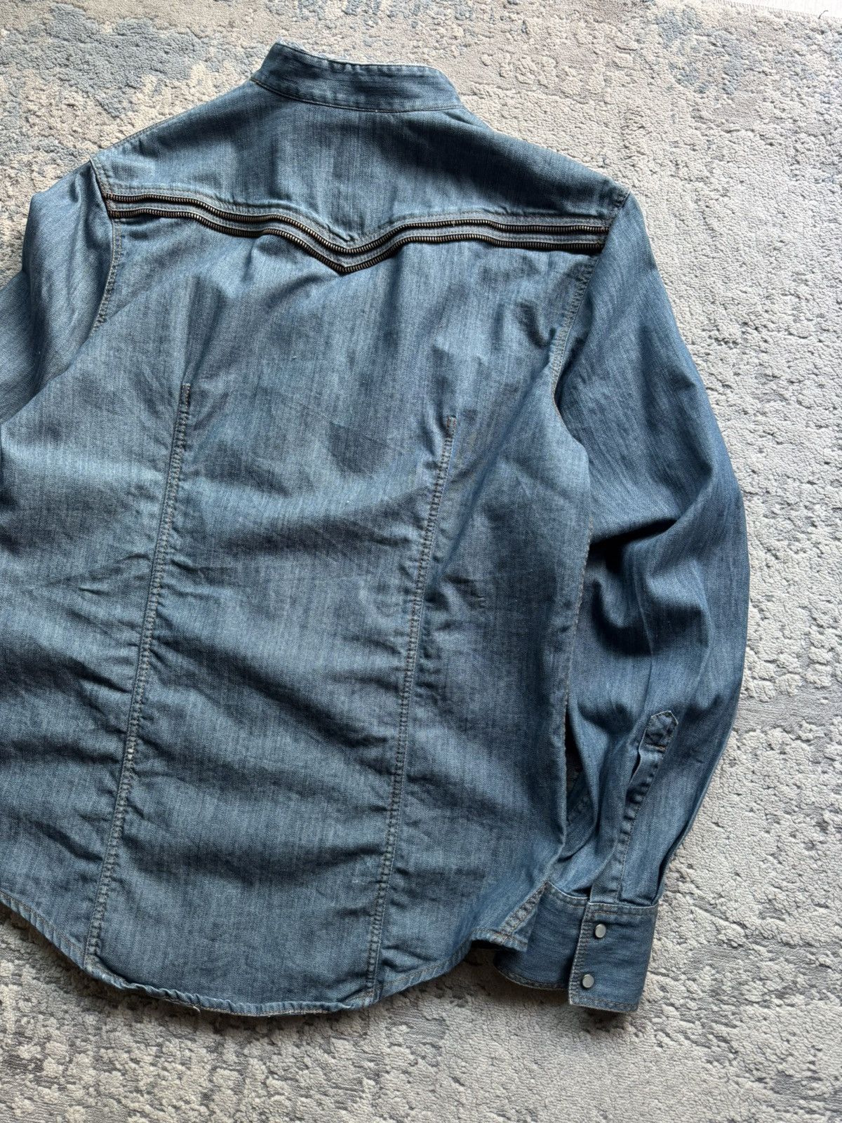 Alexander McQueen Alexander McQueen Vintage Archive Denim Shirt size 50 Size US M / EU 48-50 / 2 - 6 Thumbnail