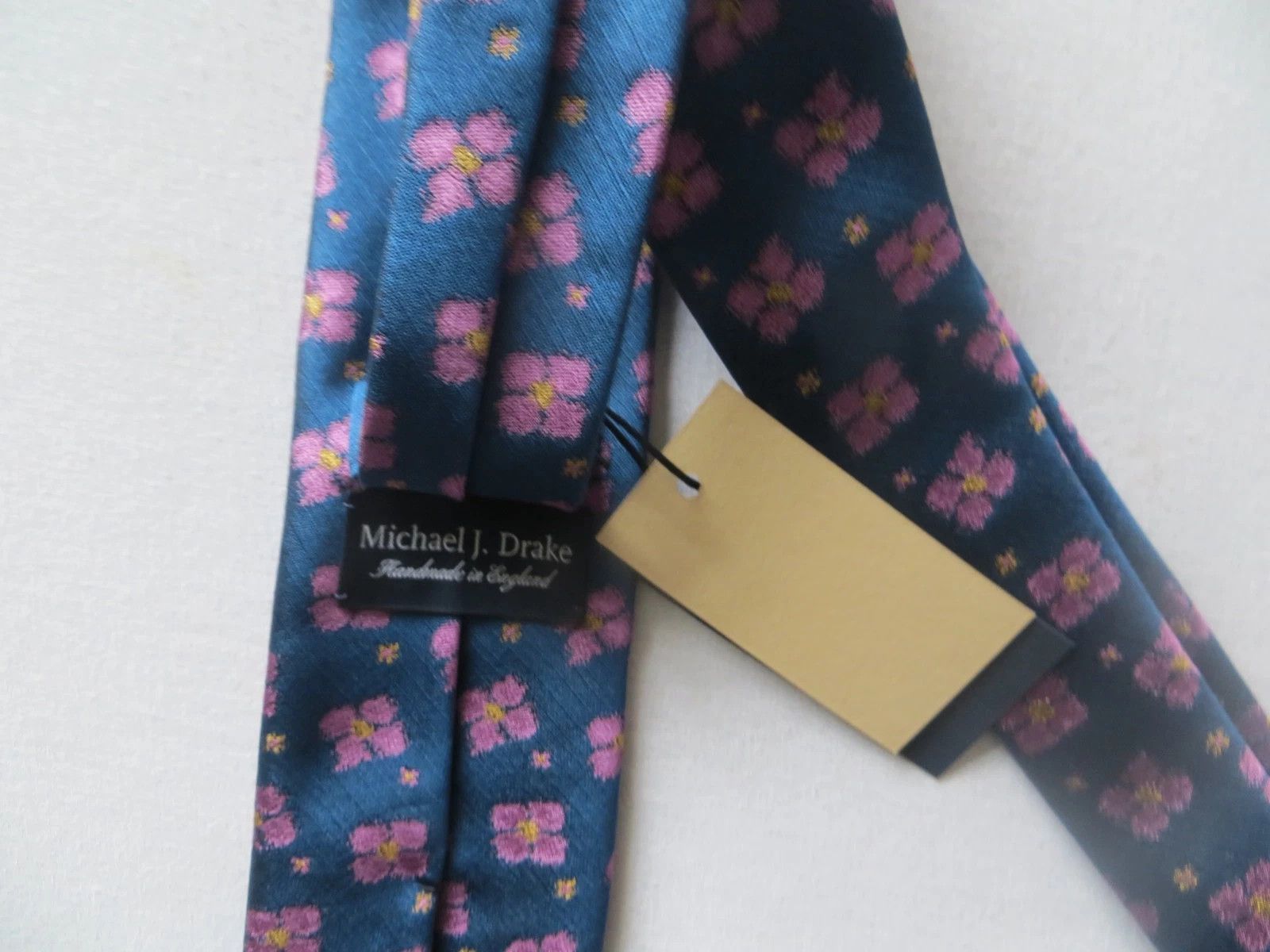Drake's DRAKE'S 100% SILK FLORAL HAND MADE NEW WITH TAG Size ONE SIZE - 5 Thumbnail