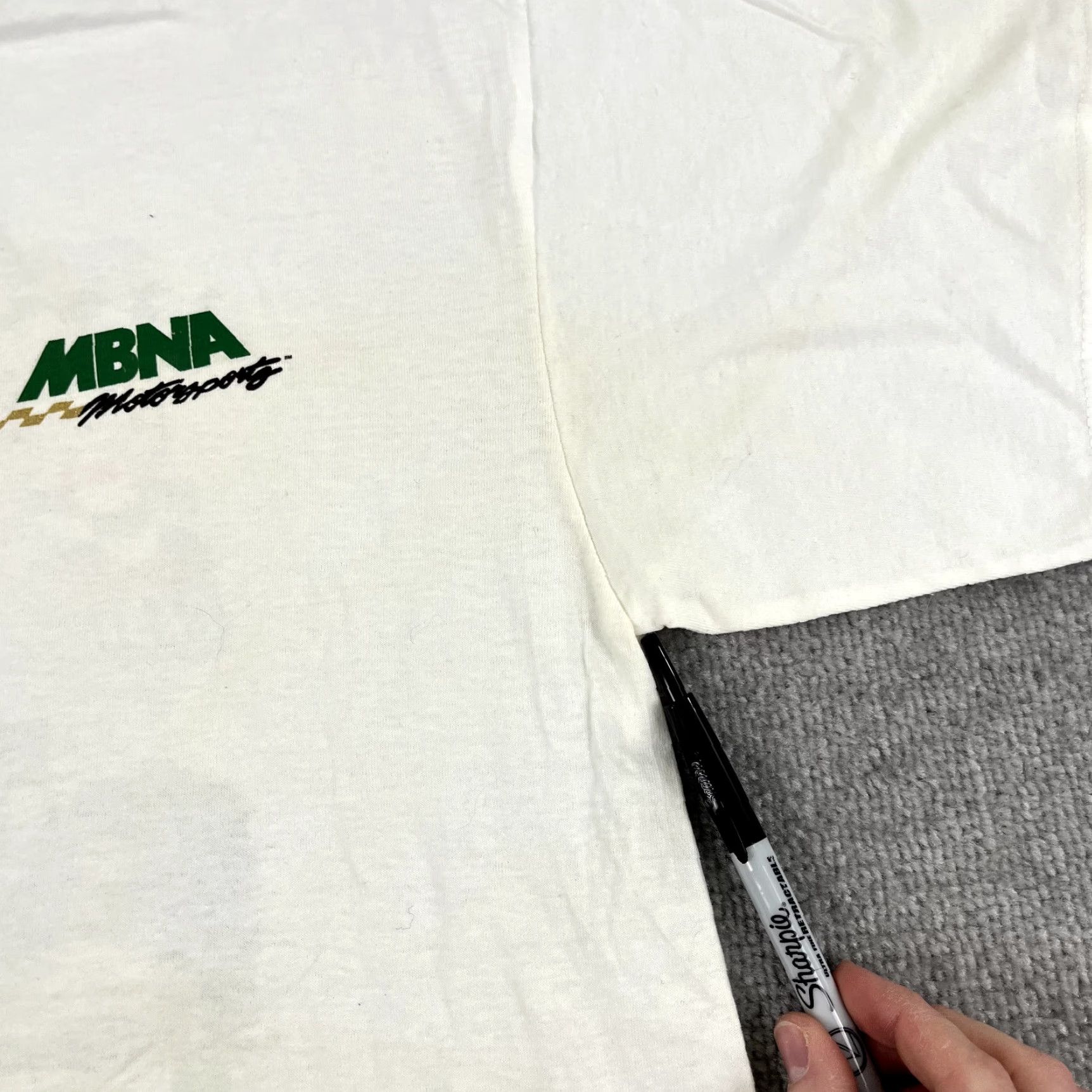 Gildan MBNA Motorsports Shirt Mens XL White Graphic Print Tee Adrenaline Y2K Gildan Card Stock Car Racing T-Shirt Size US XL / EU 56 / 4 - 7 Thumbnail
