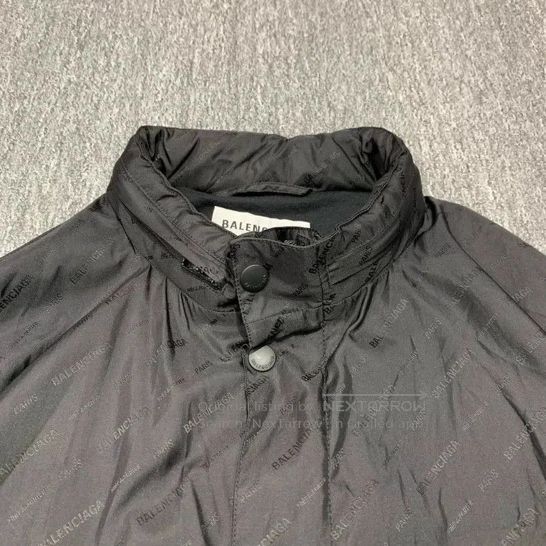 Balenciaga Balenciaga Black Printed Windbreaker Jacket. Size US XS / EU 42 / 0 - 5 Thumbnail