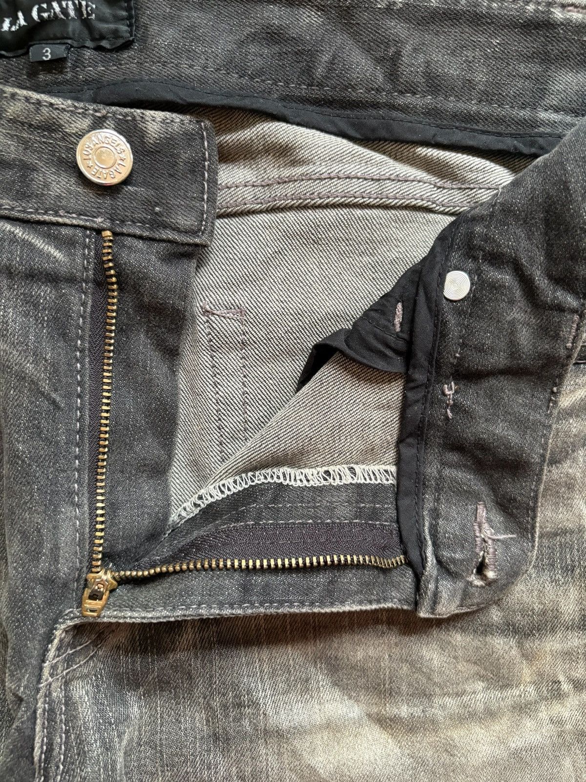 Japanese Brand × Tornado Mart Vintage Japanese Brand Mud Wash Distress Rip Flare Jean Size US 33 - 11 Thumbnail