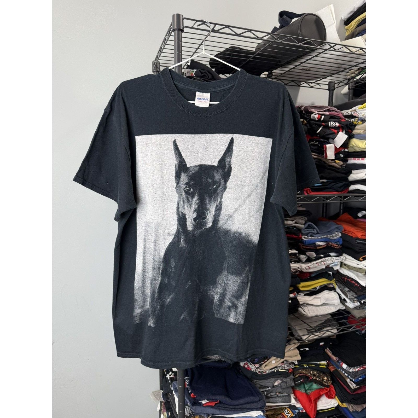 Vintage Vintage Doberman Dogs Print T Shirt Streetwear Size US L / EU 52-54 / 3 - 1 Thumbnail