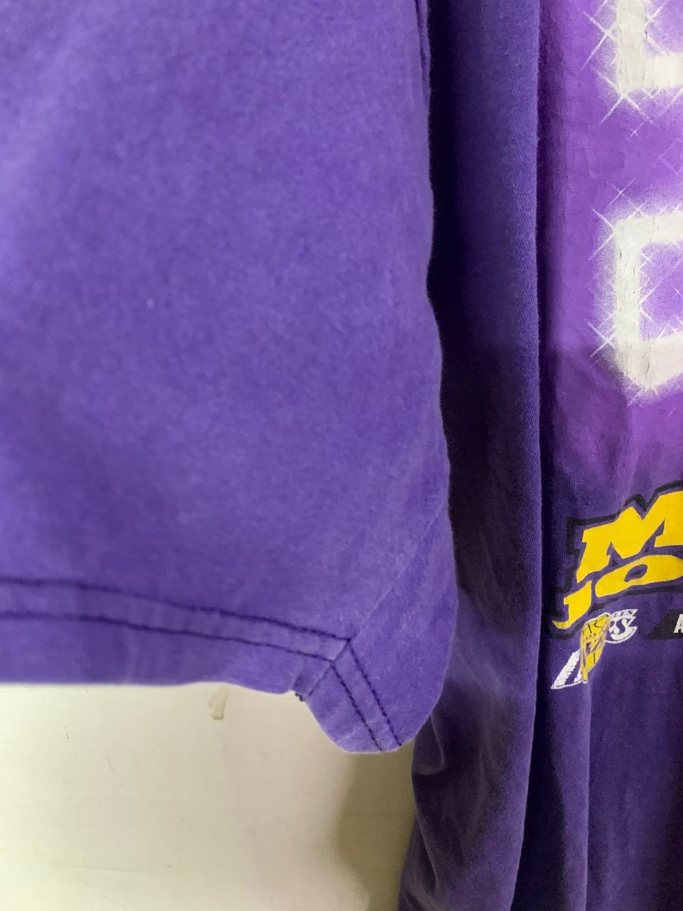 Vintage Vintage Lakers Shirt By Magic Johnson 1996 Size US XL / EU 56 / 4 - 6 Thumbnail
