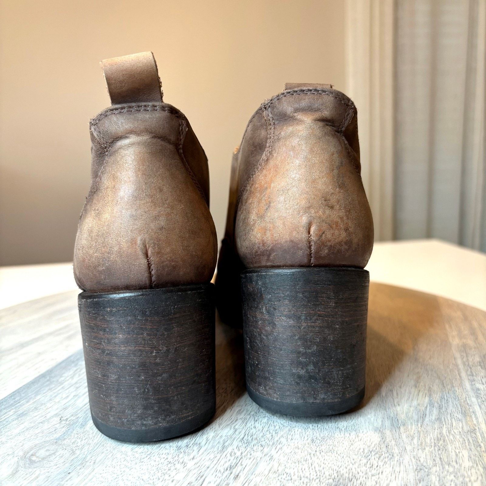 FREEBIRD Freebird Sadie Distressed Brown Leather Ankle Booties Size 9 Size US 9 / IT 39 - 6 Thumbnail
