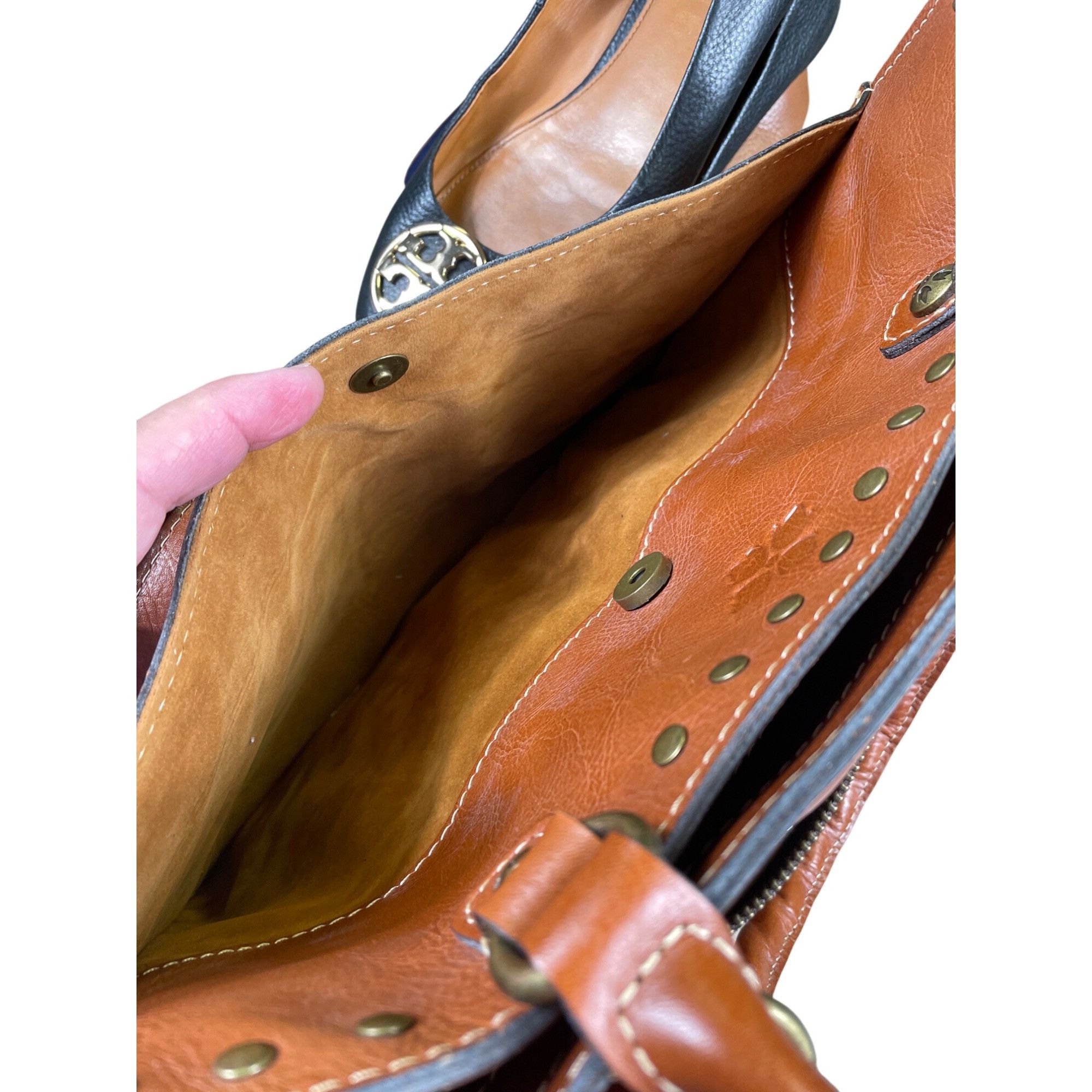 Patricia Nash Patricia Nash Womens Brown Italian Leather Handbag Shoulder Size ONE SIZE - 16 Thumbnail