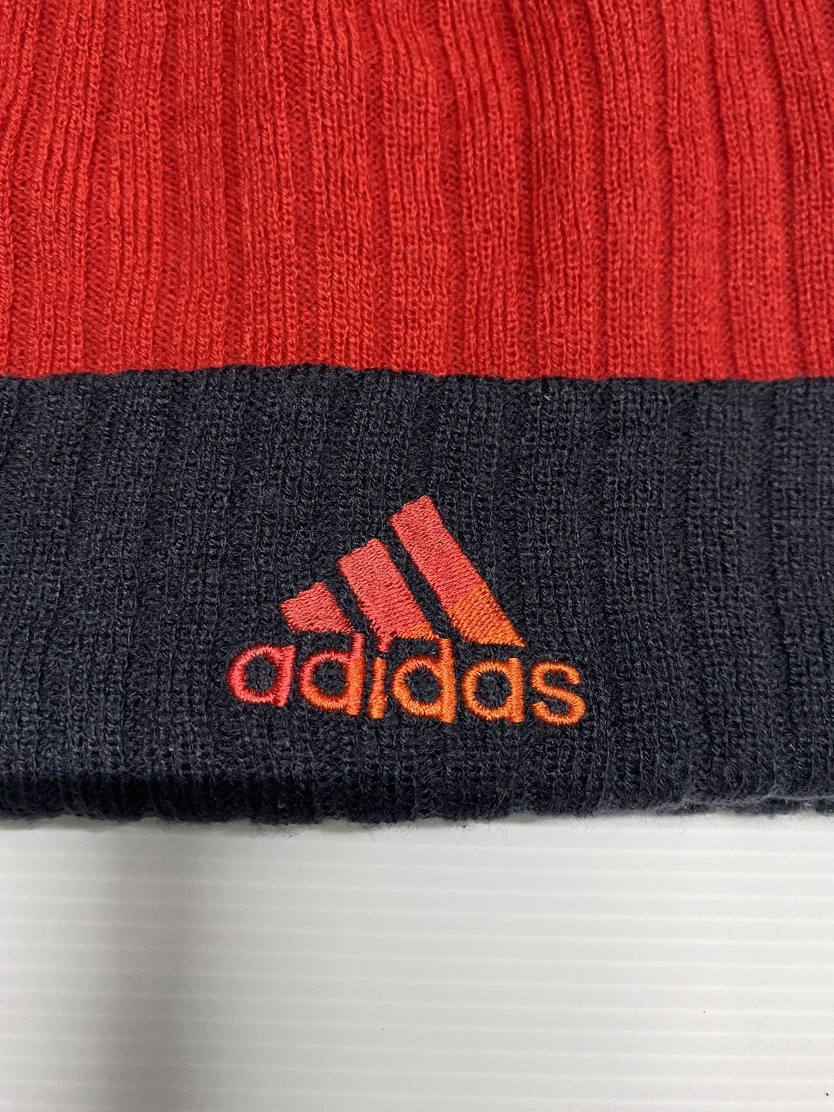 Adidas Adidas Small Logo Embroidery Beanie Hat Size ONE SIZE - 2 Thumbnail