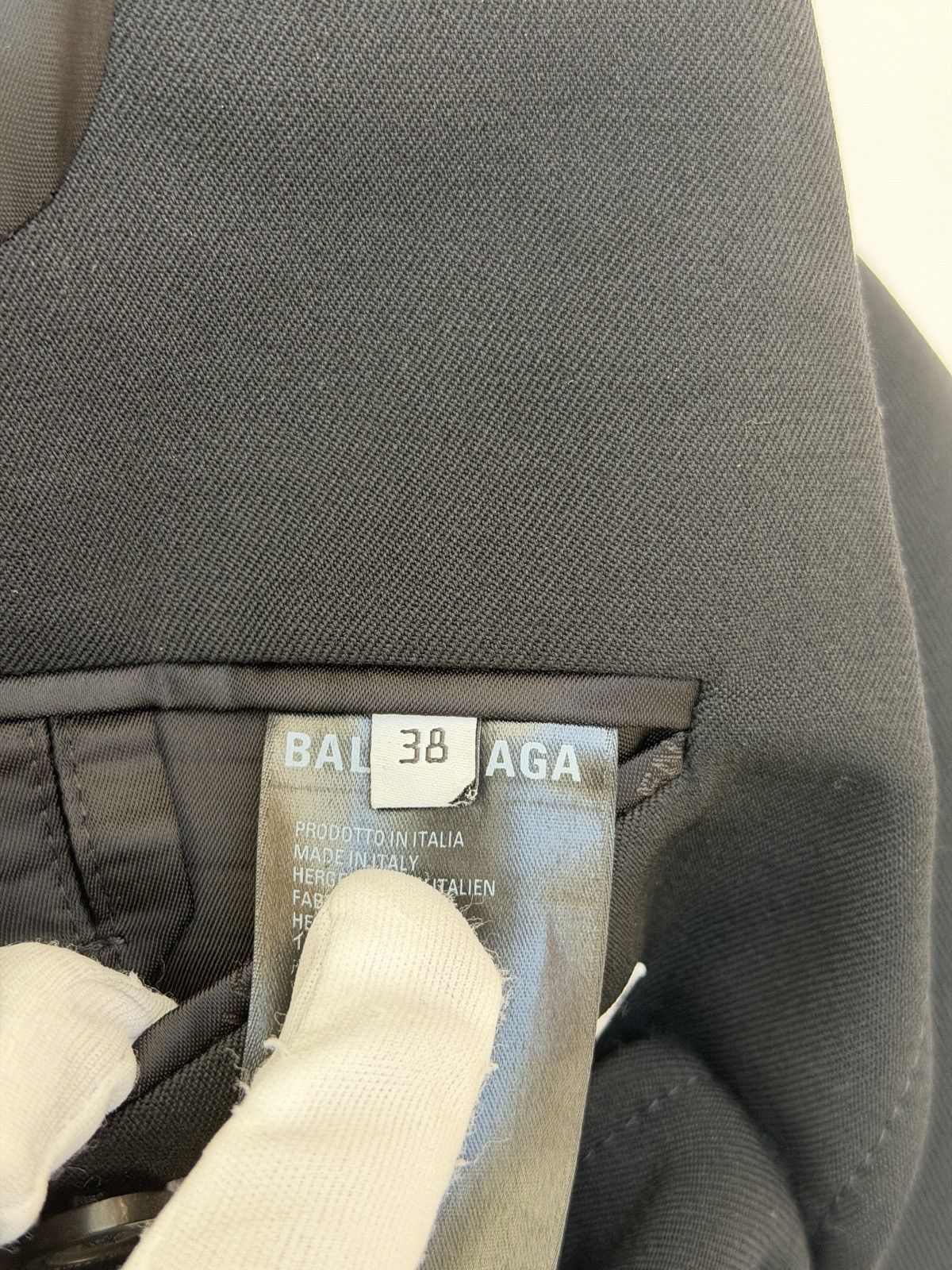 Balenciaga Balenciaga Cropped Single Breasted Blazer Jacket Black Size 38S - 9 Thumbnail
