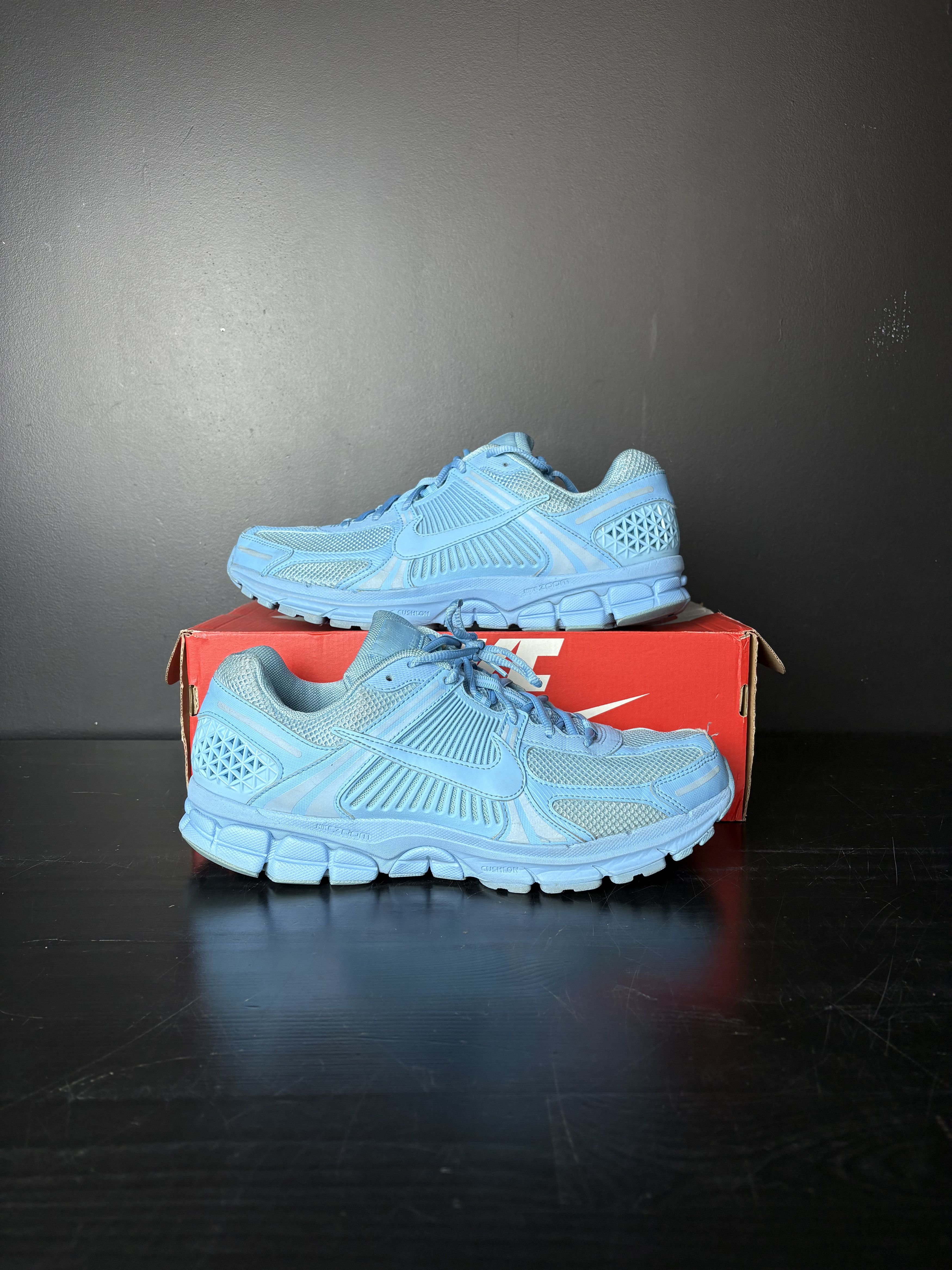 Nike Nike Zoom Vomero 5 "Lakeside" **PRE-OWNED** Size US 12 / EU 45 - 1 Thumbnail
