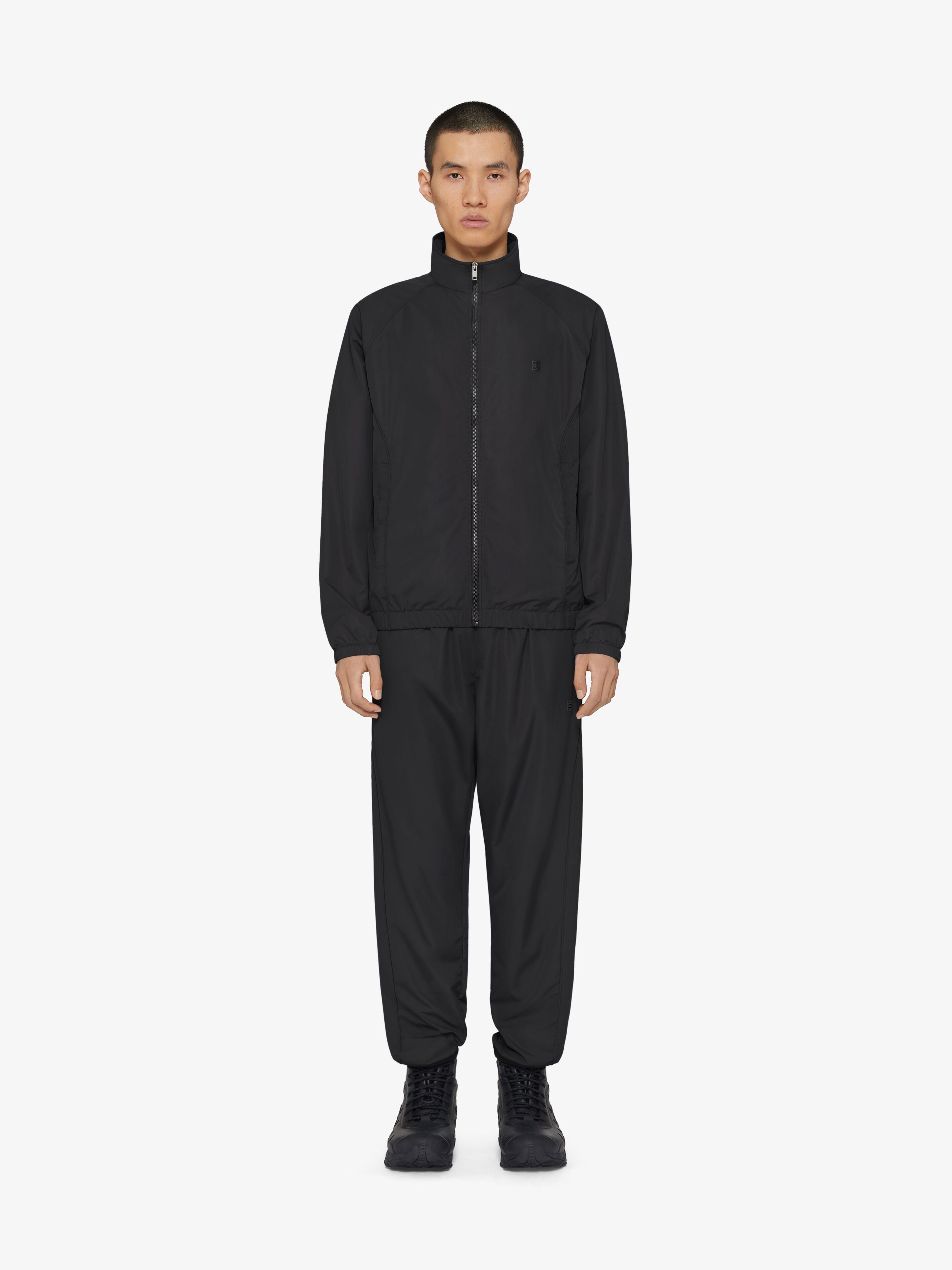 Givenchy o1w1db10925 Casual Trackpant in Black Size US 28 / EU 44 - 2 Thumbnail