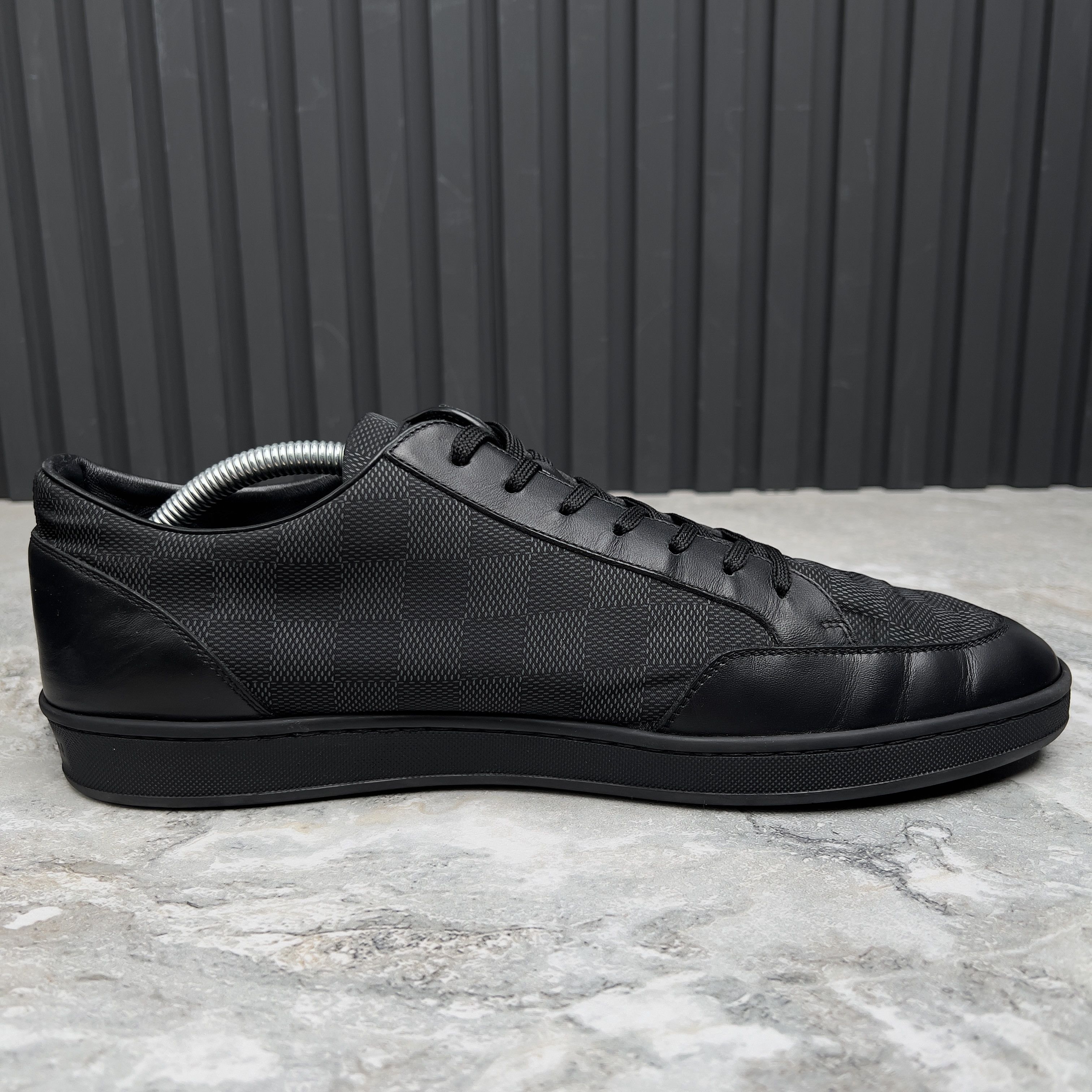 Louis Vuitton Louis Vuitton Offshore Sneakers Damier Nylon Size US 10.5 / EU 43-44 - 7 Thumbnail