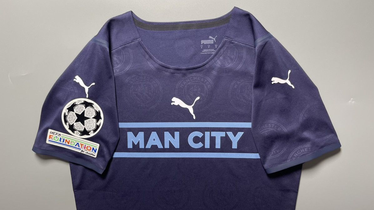 Puma × Vintage MANCHESTER CITY PUMA 2021/2022 SOCCER THIRD JERSEY #47 FODEN Size US S / EU 44-46 / 1 - 3 Thumbnail