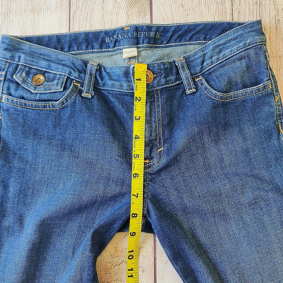 Banana Republic Banana Republic denim Bermuda shorts sz 26R Size 26" / US 2 / IT 38 - 5 Thumbnail