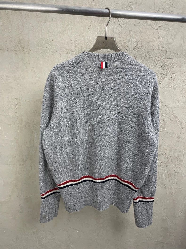 Thom Browne Thom browne Gray stripe Christmas puppy round-neck wool sea Size US L / EU 52-54 / 3 - 2 Thumbnail