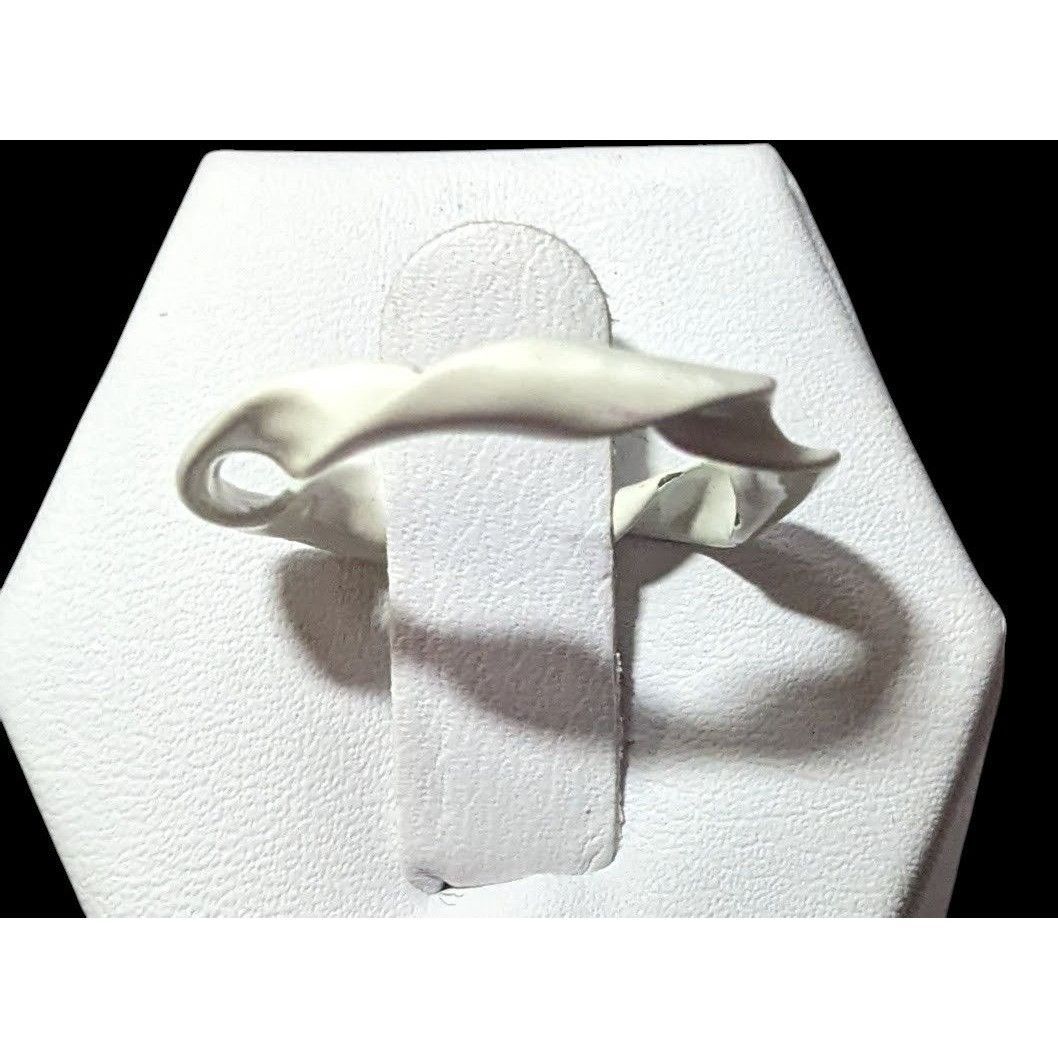 Other Abstract White Enamel Coated Art Ring Size 5 1/2 Size ONE SIZE - 2 Thumbnail