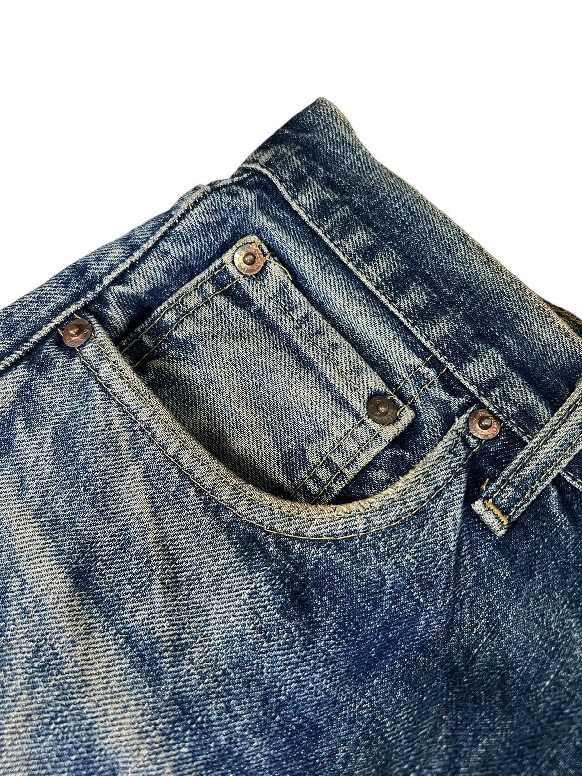 Levi's Vintage Levis 702 Big E Repaired Selvedge Backle Back Jean Size US 29 - 7 Thumbnail