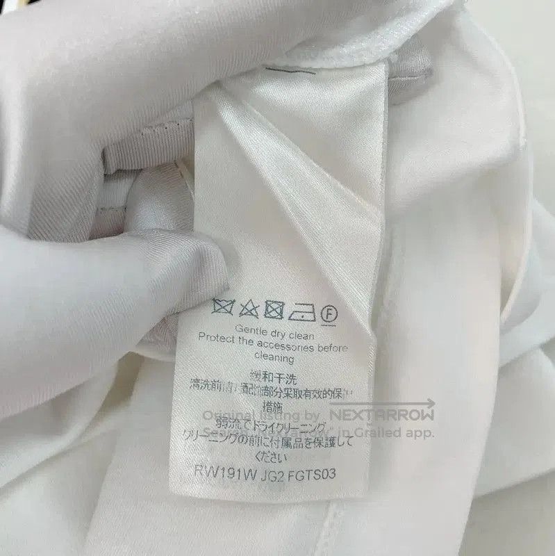 Louis Vuitton Louis Vuitton White Summer Short Sleeve T. Size XS / US 0-2 / IT 36-38 - 9 Thumbnail