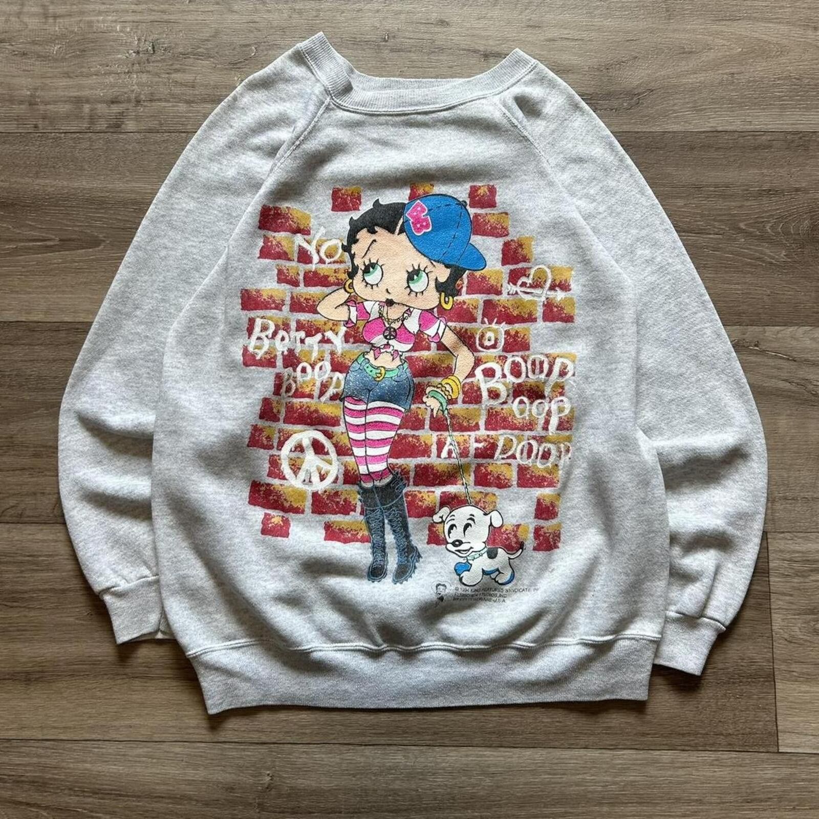 Other Vintage Betty Boop 1994 Grey crewneck sweatshirt size L rare Size US L / EU 52-54 / 3 - 1 Thumbnail