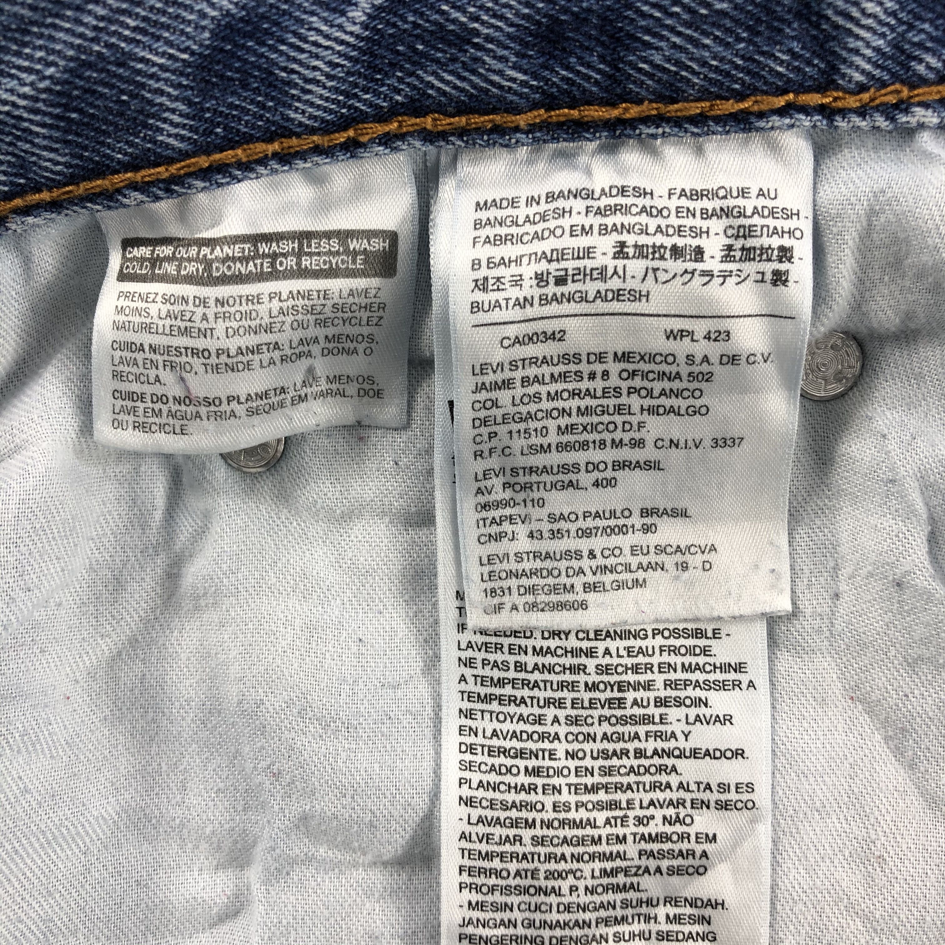Levi's Vintage Blue Wash Levis 550 Jeans-J1692 Size US 39 - 11 Thumbnail